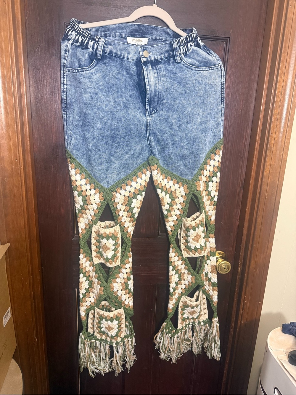 NWOT MELLO CROCHET SOFT DENIM PATCHWORK JEANS SIZE SMALL!